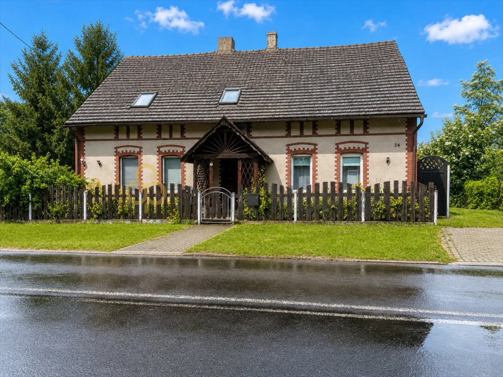 Do sprzedania przestronny dom 150 m² z dużą działką 1633 m²: Śliwnik