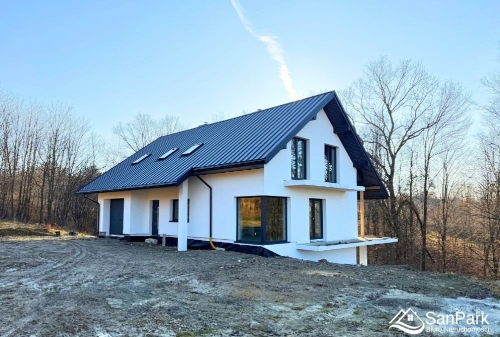 Nowoczesny dom 156 m² z garażem i dużą działką Sanoczek  156m2 Foto 1
