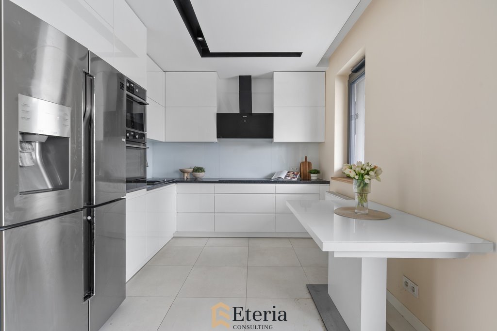 4-pokojowe mieszkanie z dużą loggią i garażem w Woli Warszawa, Wola, Jana Kazimierza 23B  73m2 Foto 1