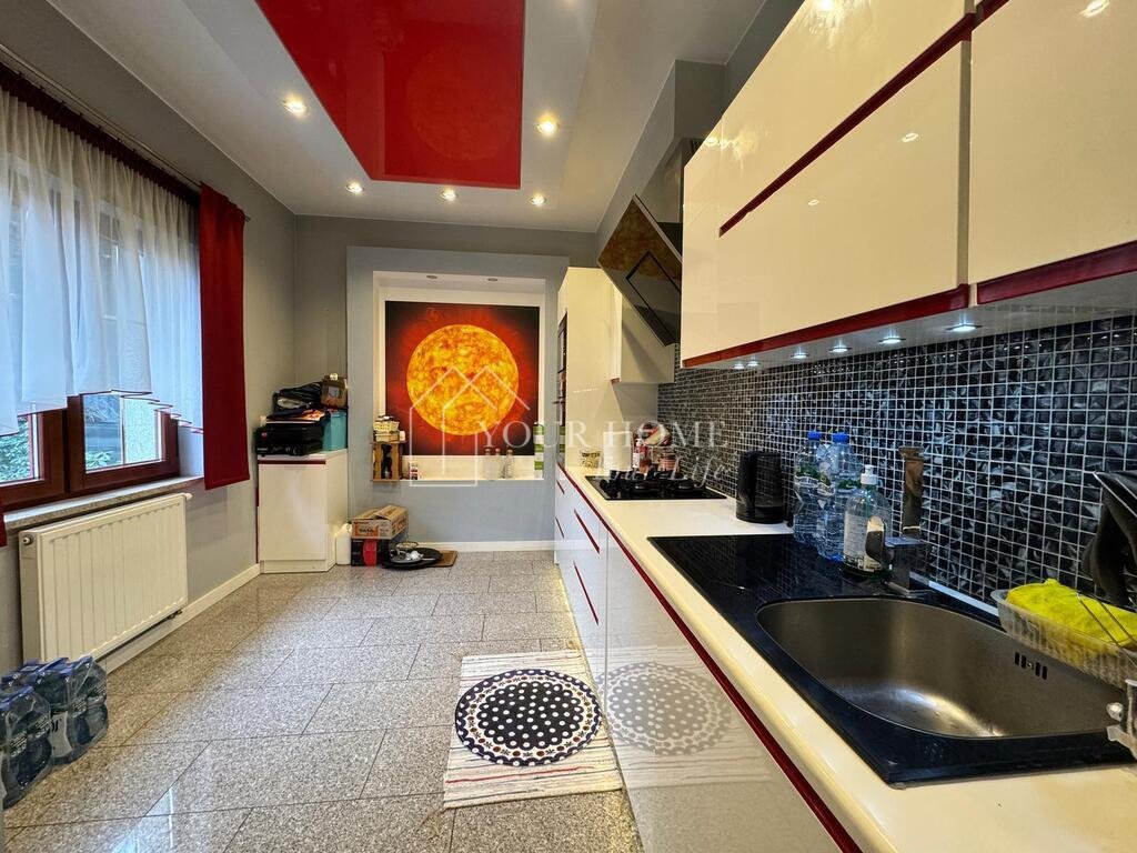 Dom na sprzedaż Domasław, Fiołkowa  222m2 Foto 1