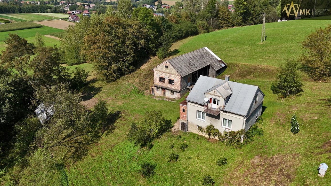 Dom z dużym potencjałem na 2,23 ha w Lubczy – 137 m2, piwnica Lubcza  100m2 Foto 1