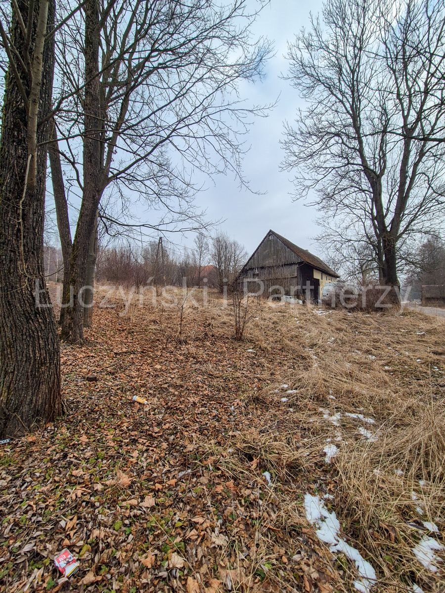 Dom z potencjałem 250 m2 w Radoniowie — własna aranżacja! Radoniów  250m2 Foto 1