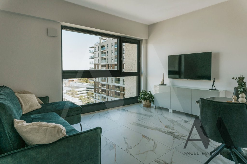 Nowoczesny apartament 31 m2 z basenem i tarasem na Walońskiej Wrocław, Walońska  31m2 Foto 1