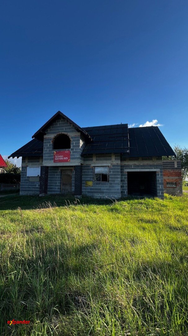 Dom z 6 pokojami, garażem i dużą działką 847 m² Turze  306m2 Foto 1