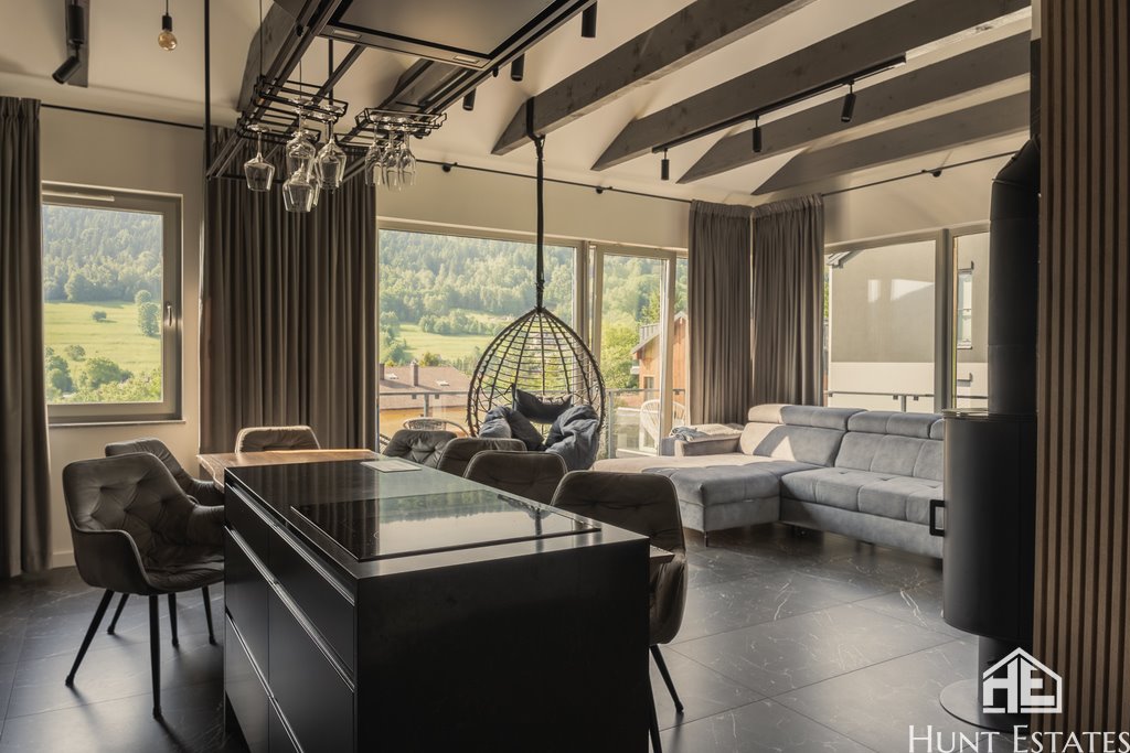 Mieszkanie dwupokojowe na sprzedaż Szczyrk  73m2 Foto 1