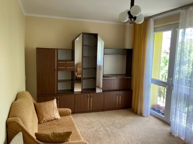 Na sprzedaż przestronne 3-pokojowe mieszkanie z balkonem w Aleksandrowie Łódzkim Aleksandrów Łódzki, Piotrkowska  48m2 Foto 1