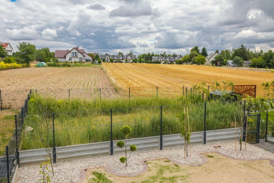 Mieszkanie trzypokojowe na sprzedaż Jakubowice Konińskie  70m2 Foto 1