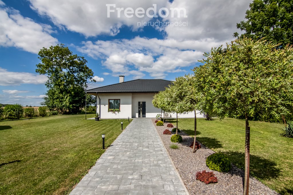 Dom na sprzedaż Staw  140m2 Foto 1