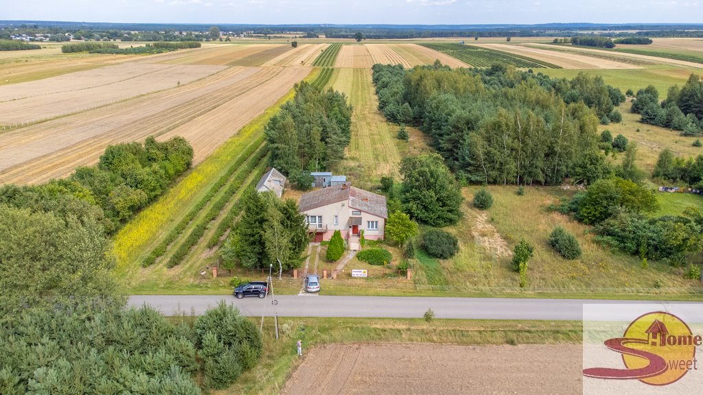 Do sprzedania dom z potencjałem i garażem w Przyłęku Przyłęk  113m2 Foto 1