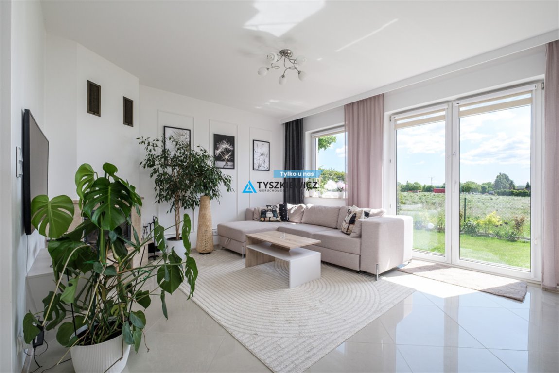 Komfortowy dom szeregowy z ogrodem, 115 m2, blisko Trójmiasta Żukowo, Batorego  115m2 Foto 1