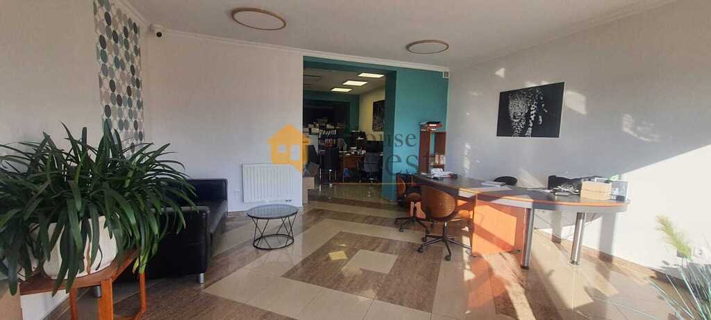 Lokal handlowo-usługowy 66,4 m² z dużą witryną i parkingiem Legnica, Fabryczna  66m2 Foto 1