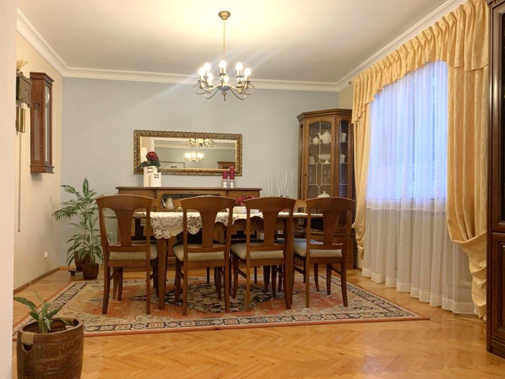 Przestronny dom 180 m² z ogrodem i garażem, Turek Turek, Turek, Słowackiego  180m2 Foto 1