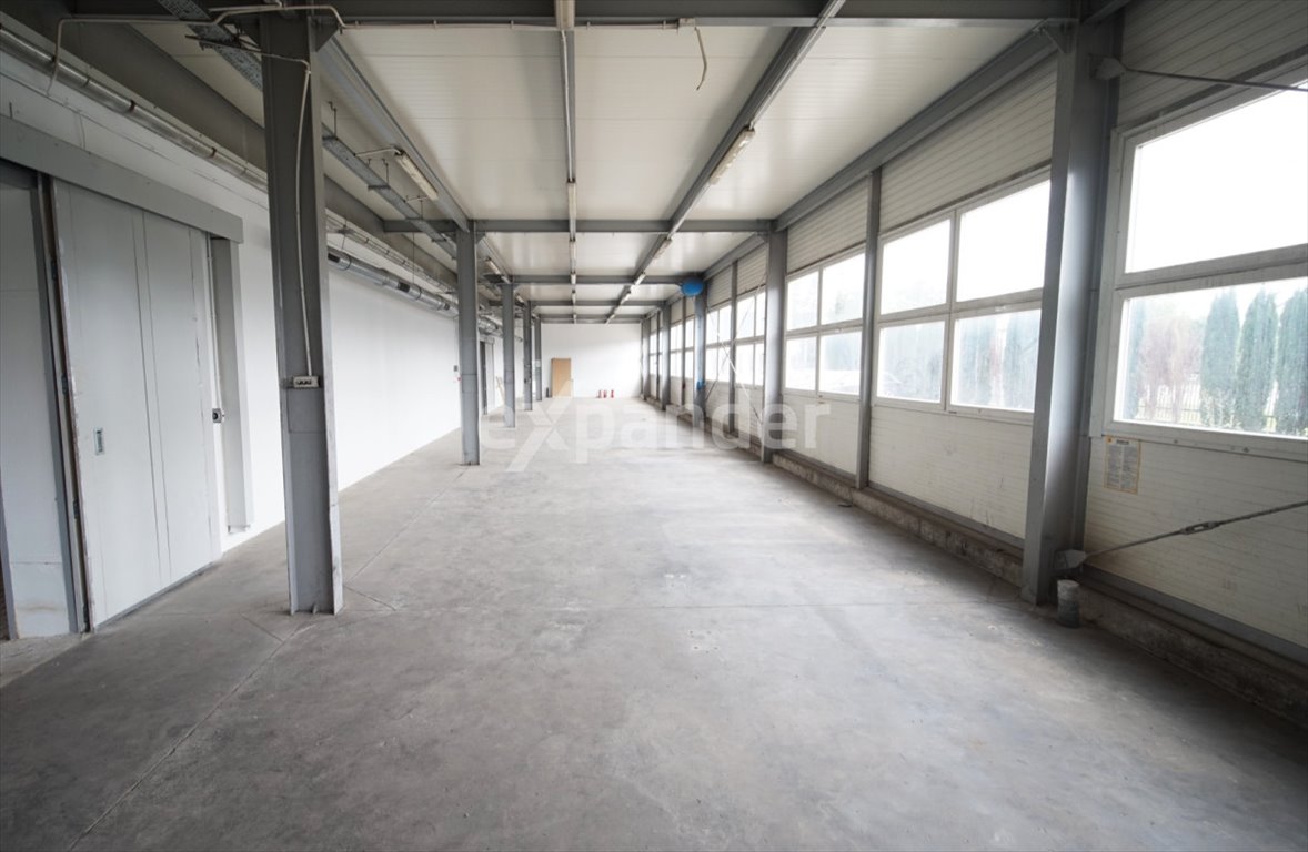 Hala magazynowo-produkcyjna 927m2 z biurem i parkingiem Rzeszów, Witolda  927m2 Foto 1