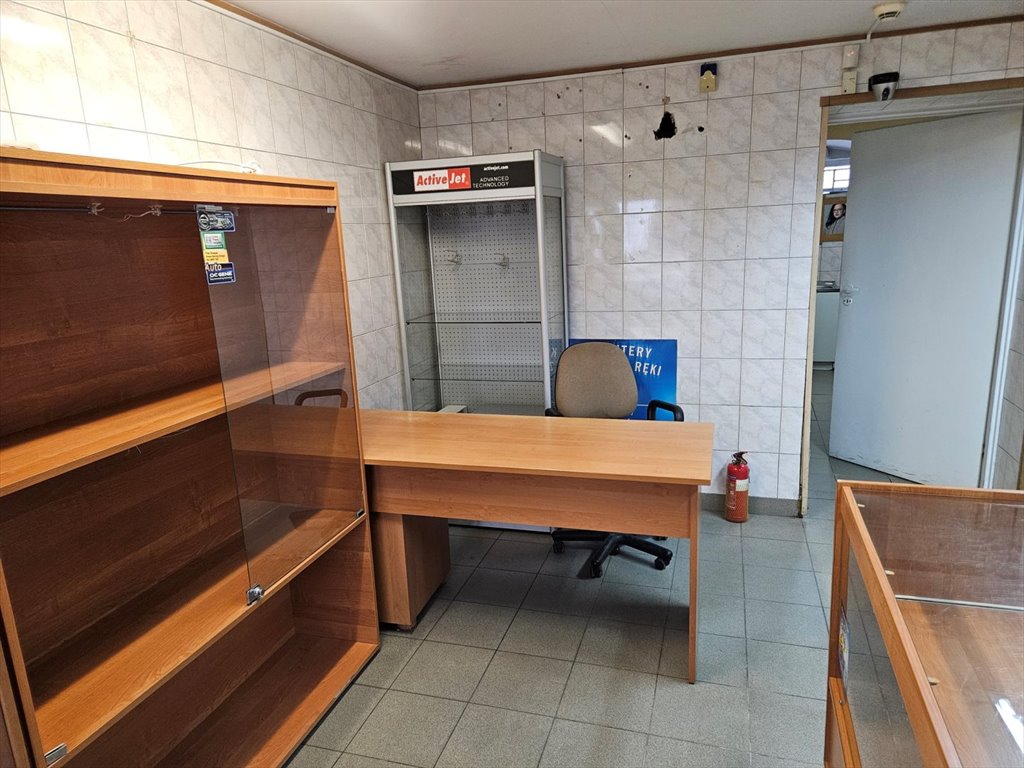 Lokal użytkowy na sprzedaż Świebodzice, Centrum  30m2 Foto 3