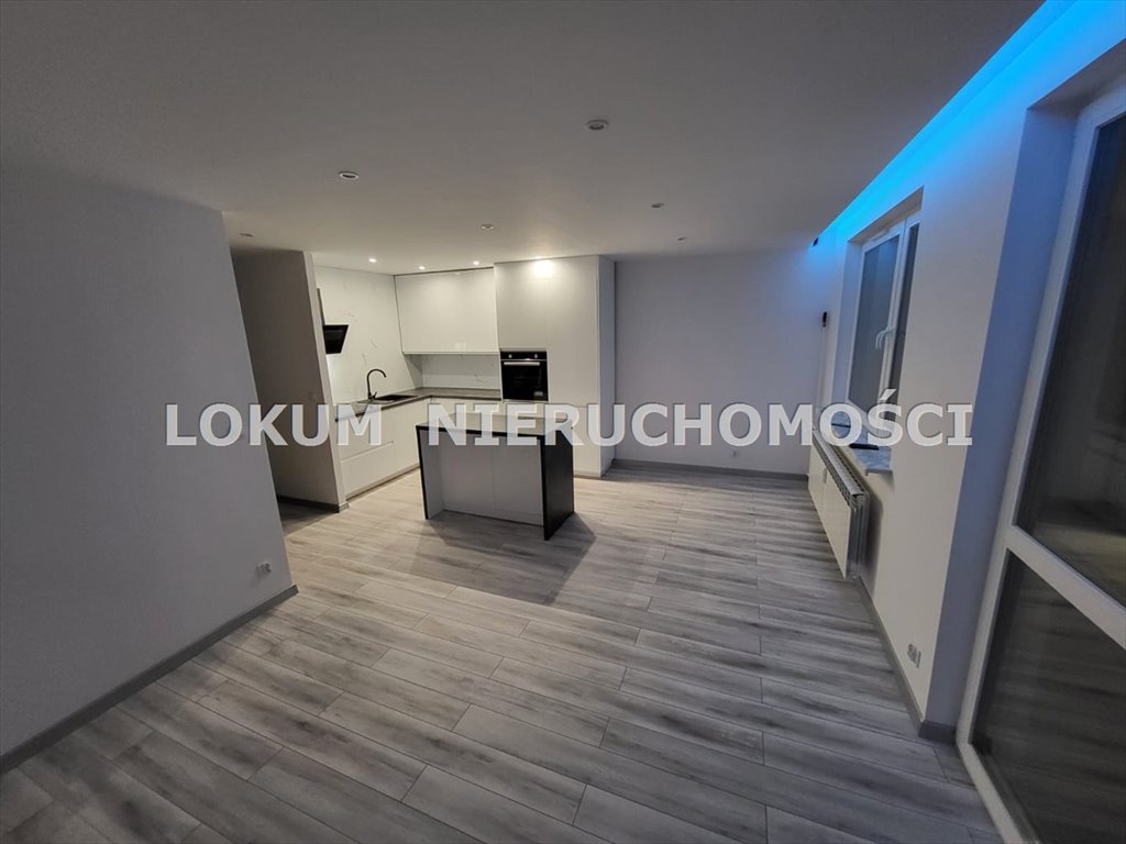 Mieszkanie trzypokojowe na sprzedaż Jastrzębie-Zdrój, Osiedle Barbary, Turystyczna  56m2 Foto 1