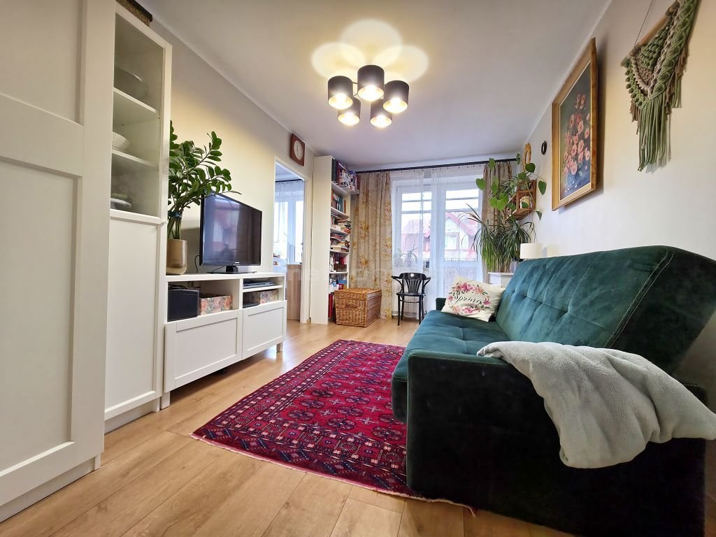 Mieszkanie trzypokojowe na sprzedaż Olecko, 11 Listopada  44m2 Foto 1