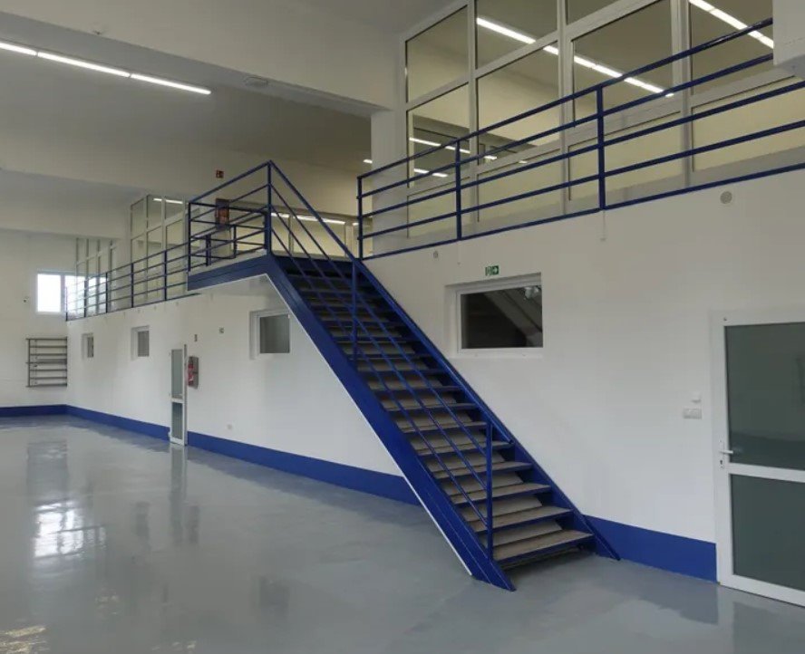 Lokal użytkowy na wynajem Warszawa, Białołęka  706m2 Foto 1