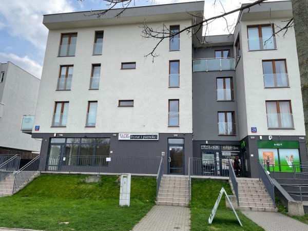 Lokal użytkowy na wynajem Warszawa  152m2 Foto 1