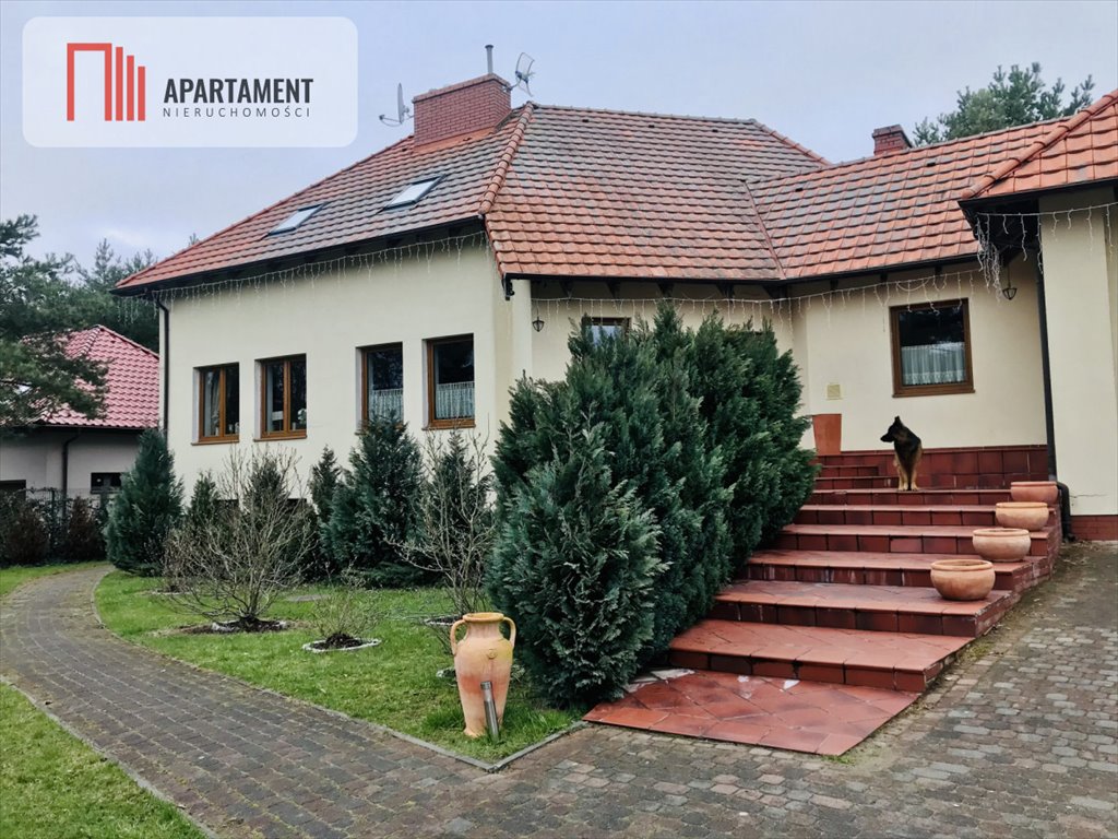 Do sprzedania luksusowa rezydencja 530 m² z basenem i lasem Wilcze  530m2 Foto 1