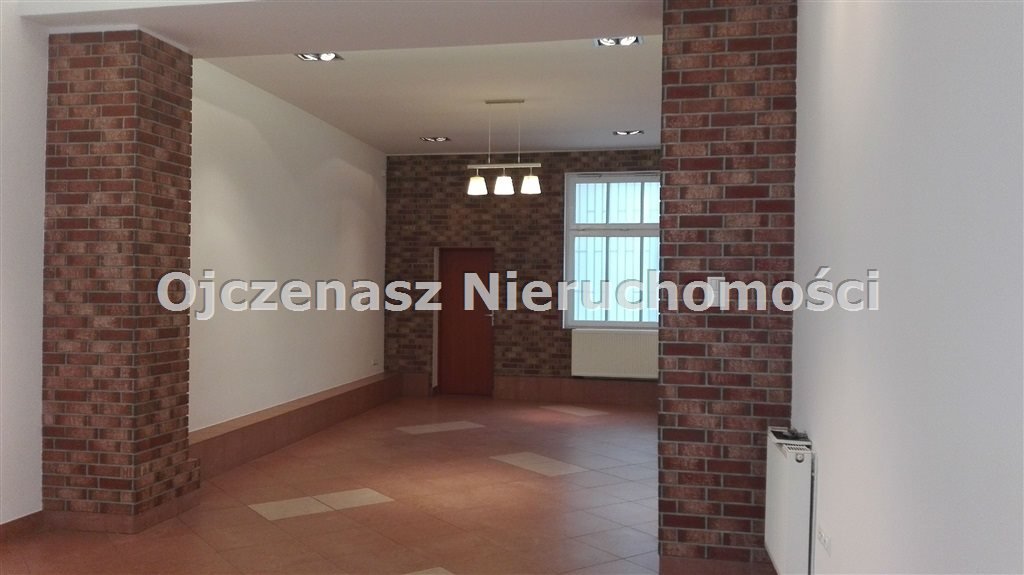 Lokal handlowy 62 m² z witryną i monitoringiem Bydgoszcz, Centrum  62m2 Foto 1