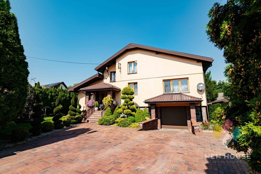 Polecam przestronny dom 280 m² z ogrodem i garażem w Sarnowie Sarnowo  280m2 Foto 1