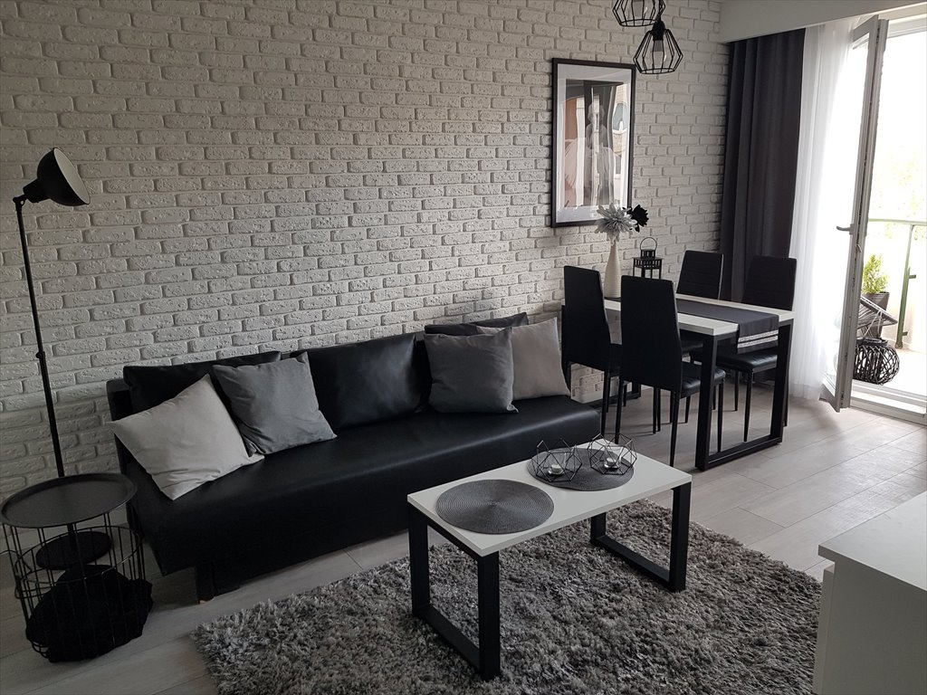 Mieszkanie dwupokojowe na wynajem Poznań, Wilda, Rynek Wildecki, Dolina 7  42m2 Foto 1