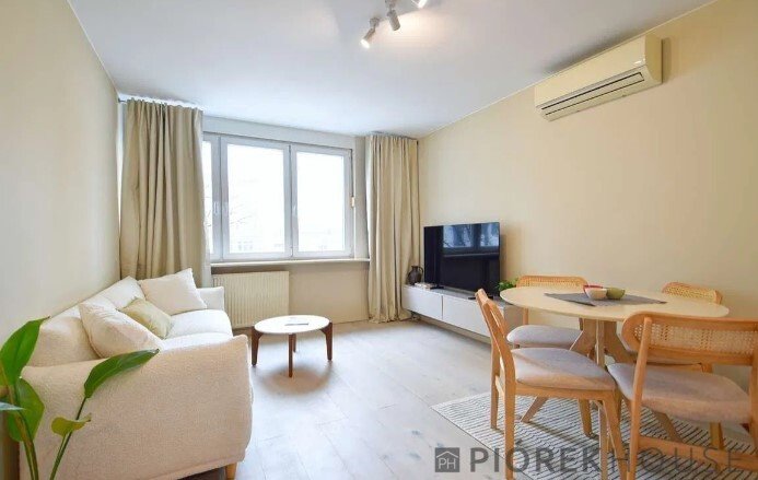 Dwupokojowe mieszkanie z aneksem na Mokotowie, 42 m2 Warszawa, Mokotów, Okęcka  42m2 Foto 1