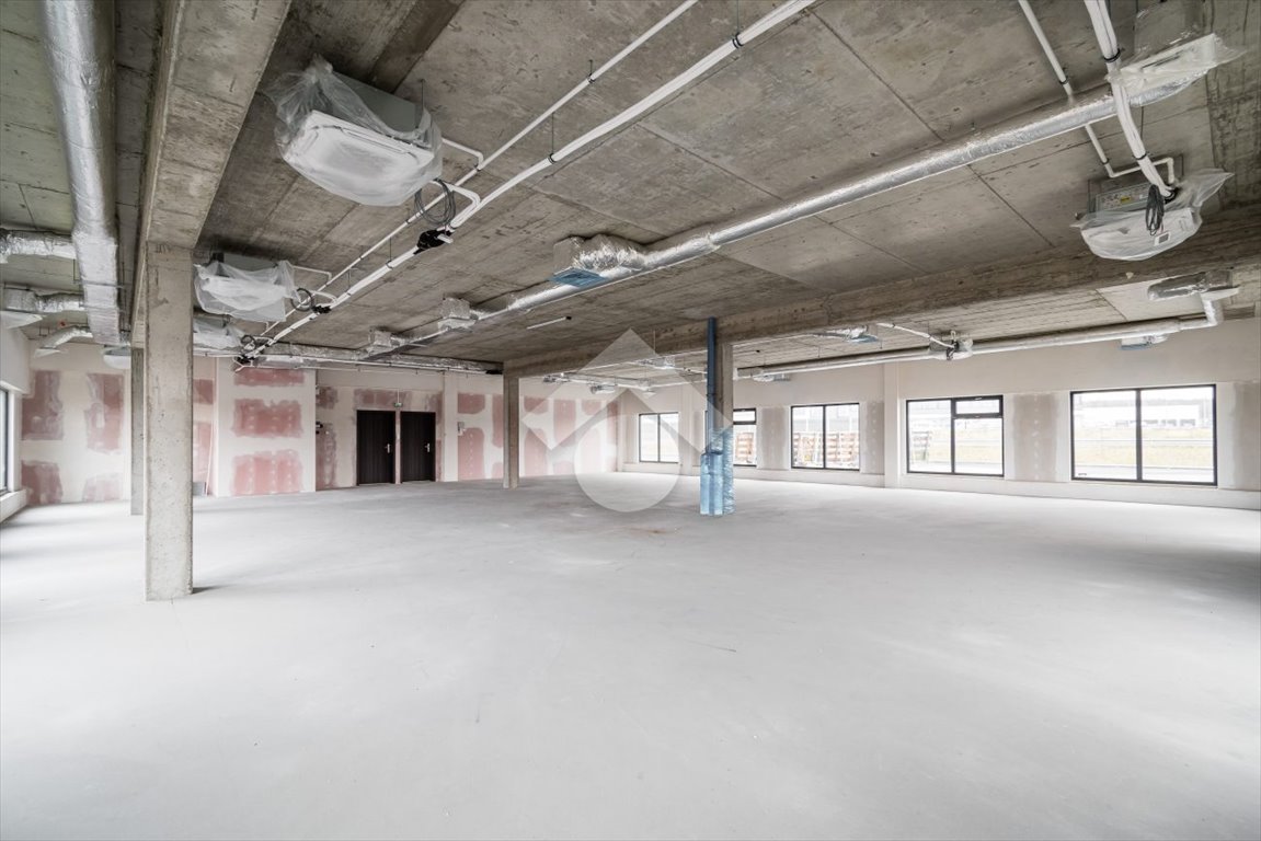 Lokal użytkowy na wynajem Modlniczka, Willowa  540m2 Foto 4