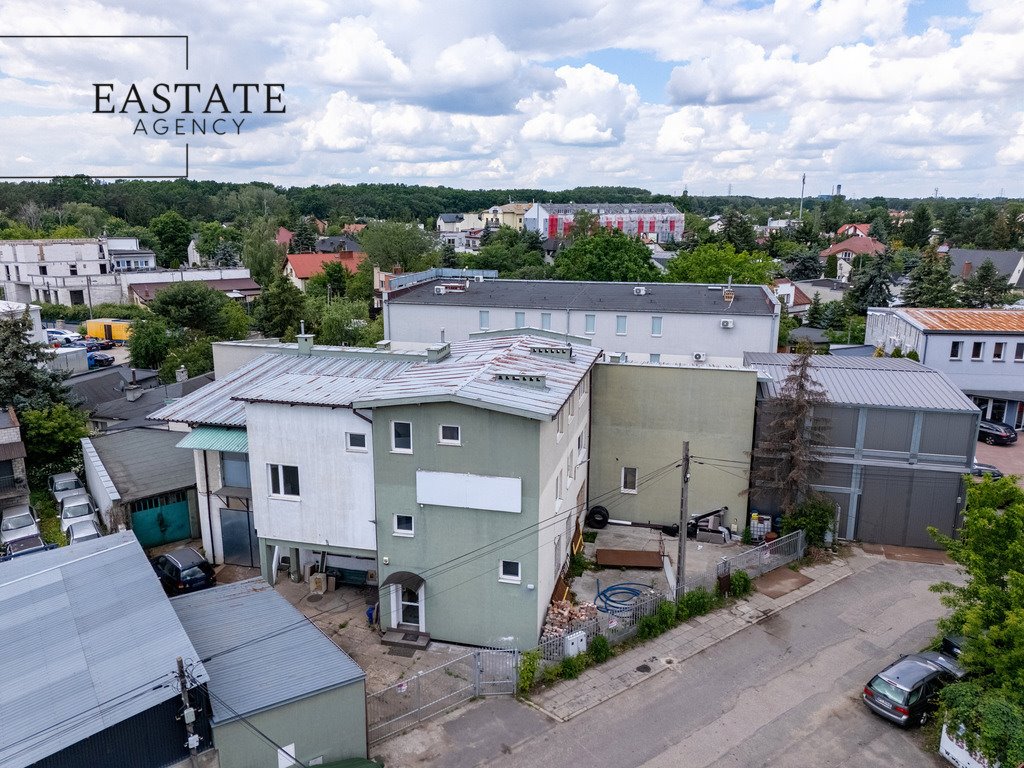 Sprzedam magazyn 1085 m² z biurami i halami w Rembertowie Warszawa, Rembertów, Młodnicka  1 085m2 Foto 1