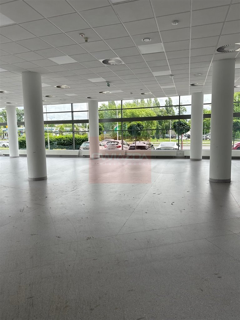 Lokal użytkowy na wynajem Warszawa, Praga-Południe  283m2 Foto 1