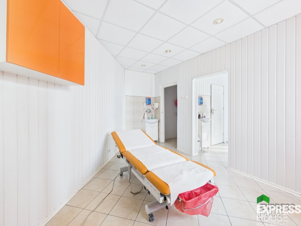 Lokal użytkowy na sprzedaż Świdnik, Cypriana Kamila Norwida  60m2 Foto 1
