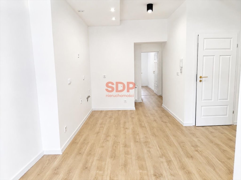 Na sprzedaż przestronne 54 m² w centrum Chorzowa z piwnicą Chorzów, Wolności  54m2 Foto 1