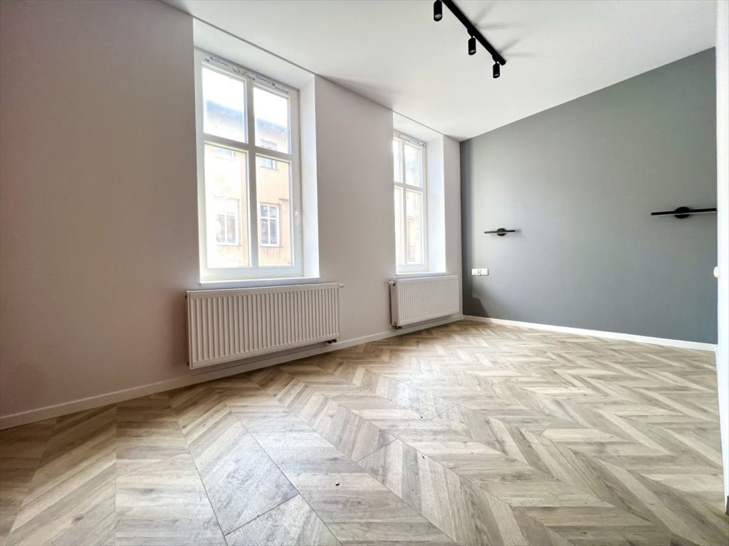 Mieszkanie dwupokojowe na sprzedaż Katowice, Śródmieście, Mariacka  57m2 Foto 4