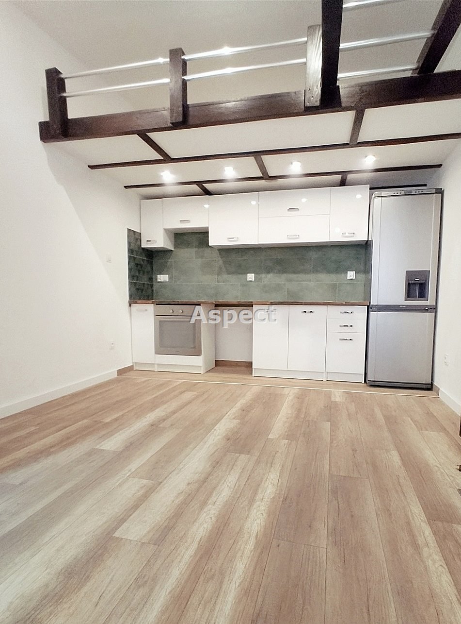 Mieszkanie dwupokojowe na sprzedaż Bytom, Śródmieście  31m2 Foto 1