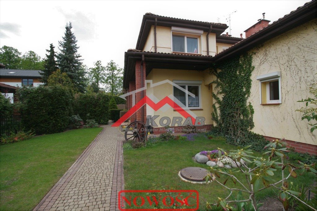 Dom na sprzedaż Dąbrowa, Dąbrowa 185m2 Foto 1 Dom na sprzedaż Dąbrowa, Dąbrowa 185m2 Foto 1