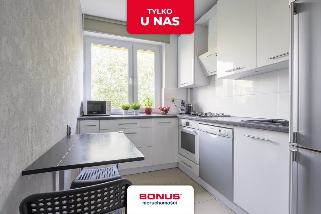 Na sprzedaż przestronne mieszkanie 63,5 m² z balkonem i 4 pokojami Legionowo, Zegrzyńska  64m2 Foto 1