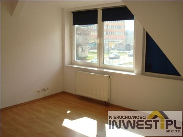 Lokal użytkowy na wynajem Olsztyn, Centrum, Kołobrzeska/kętrzyńskiego 21m2 Foto 1 Lokal użytkowy na wynajem Olsztyn, Centrum, Kołobrzeska/kętrzyńskiego 21m2 Foto 1