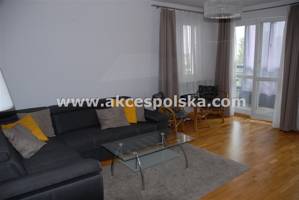 Polecam przestronne 3-pokojowe mieszkanie 73 m² z balkonem i garażem Warszawa, Wilanów, Wilanów  73m2 Foto 1