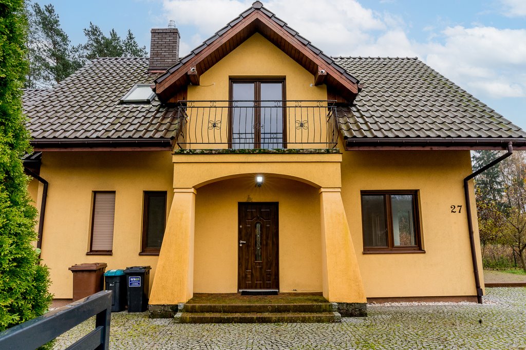 Dom na sprzedaż Szamotuły  165m2 Foto 1