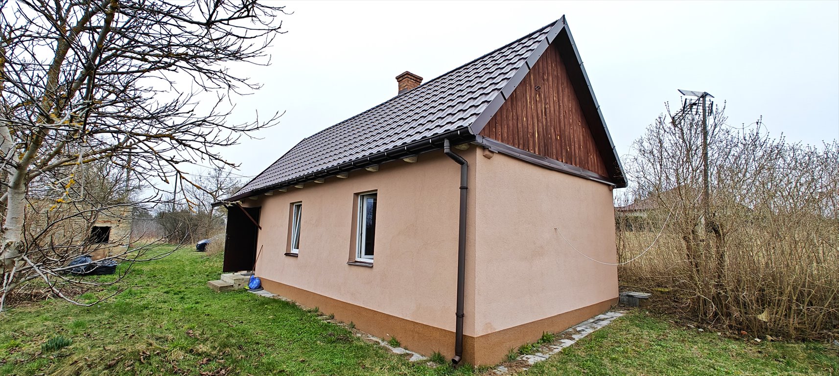 Dom na sprzedaż Staszów  40m2 Foto 2