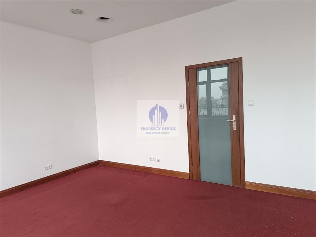 Nowoczesny lokal biurowy 35 m2 z dostępem 24/7 w Śródmieściu Warszawa, Śródmieście, al. Jana Pawła II  35m2 Foto 1