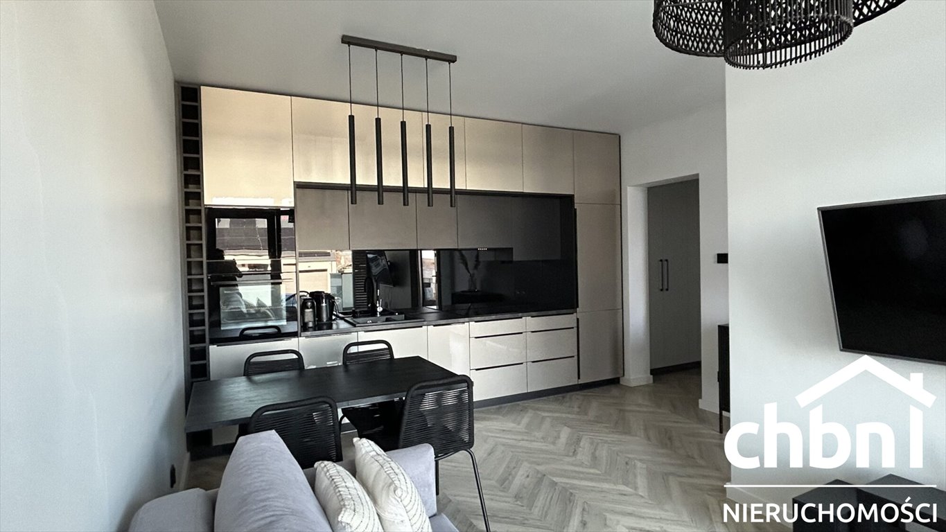 Nowoczesny apartament z widokiem na jezioro, 2 balkony Charzykowy  46m2 Foto 1