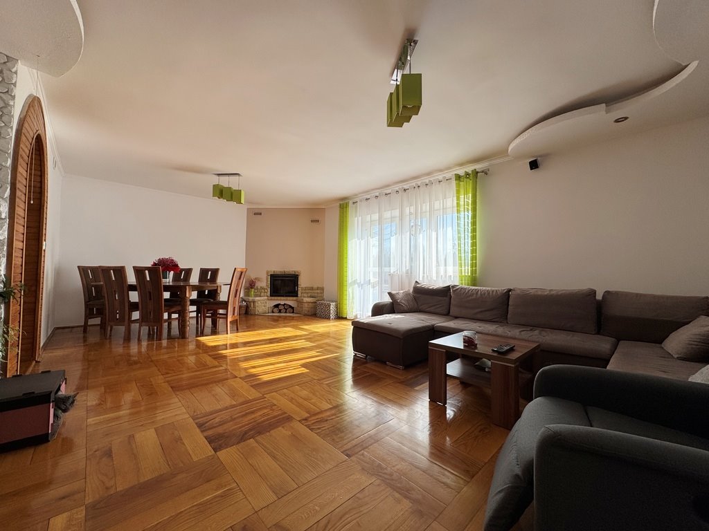 Komfortowy dom z garażem 4-stanowiskowym i tarasem - polecam! Kielnarowa  263m2 Foto 1