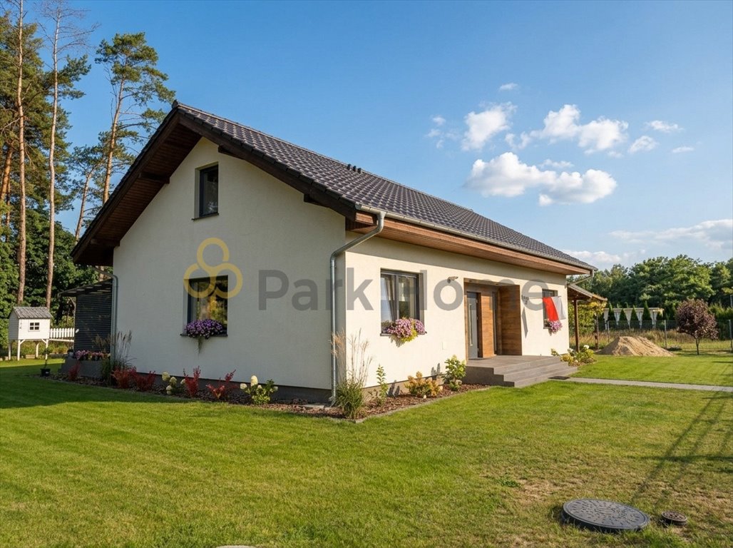 Na sprzedaż przestronny dom 130 m² z dużą działką 999 m² w Wojnowie: Wojnowo