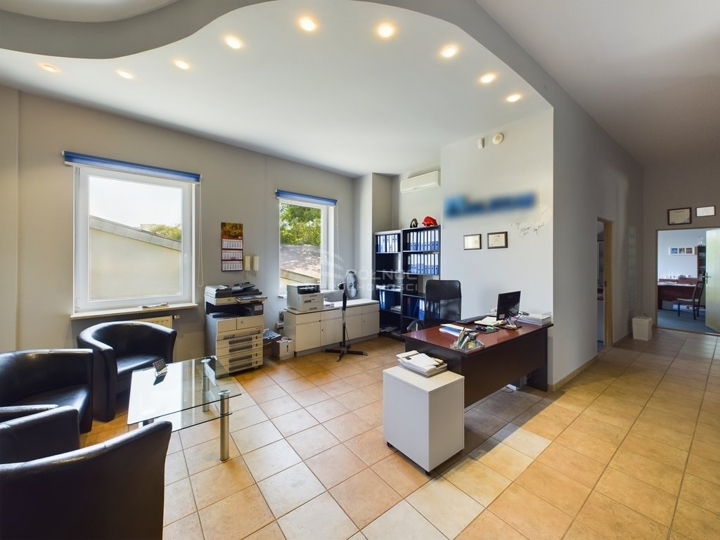 Nowoczesny lokal biurowo-usługowy 134 m² z klimatyzacją i miejscami parkingowymi Kraków, Prądnik Biały, Prądnik Biały, ks. Józefa Meiera  134m2 Foto 1