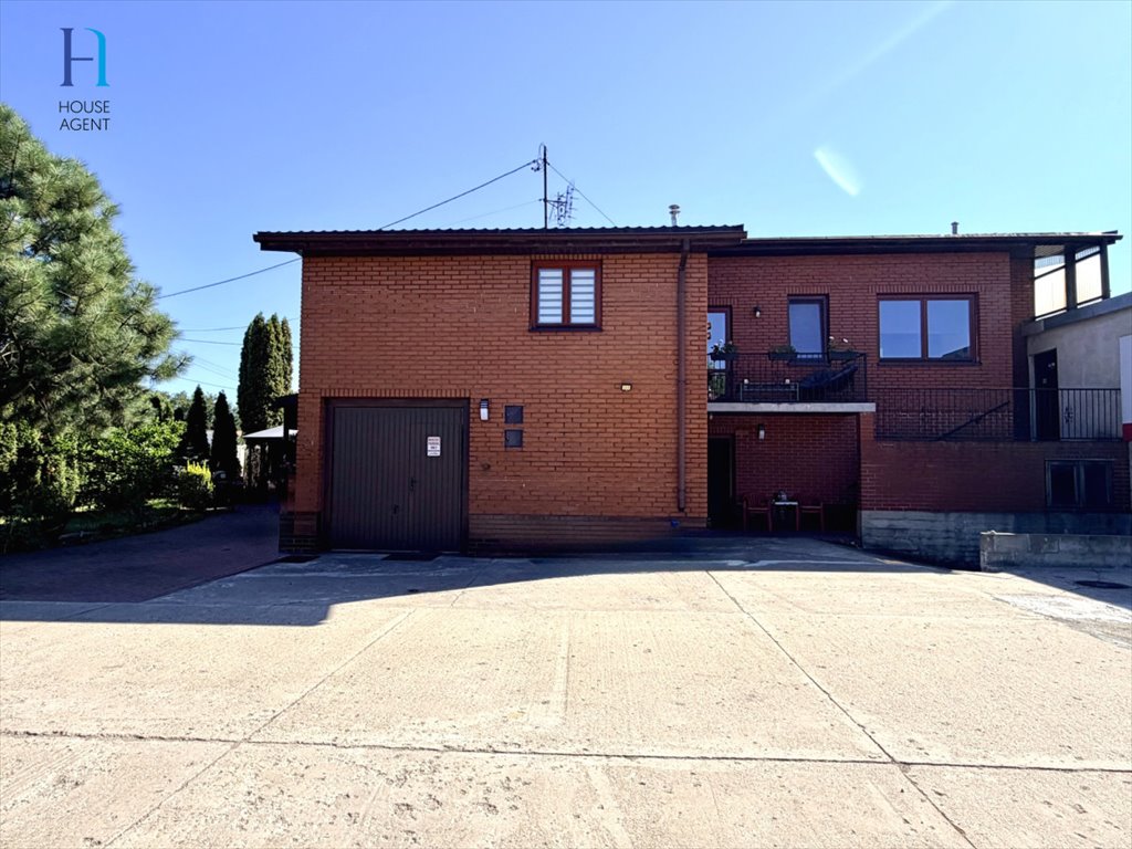Polecam dużą nieruchomość 162 m² z działką 5140 m² w Dawidach Bankowych Dawidy Bankowe, Starzyńskiego  163m2 Foto 1