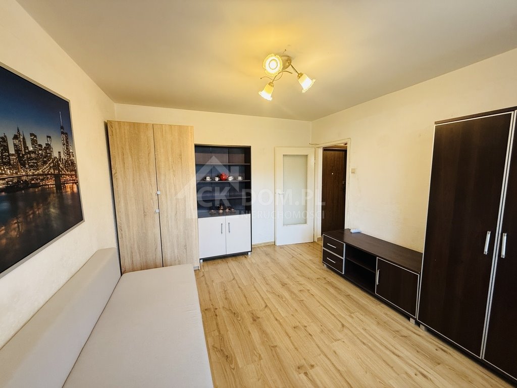 Kielce, 34 m² z balkonem i ogródkiem – idealne dla singla lub inwestora Kielce, Os. Podkarczówka, Kalcytowa  34m2 Foto 1