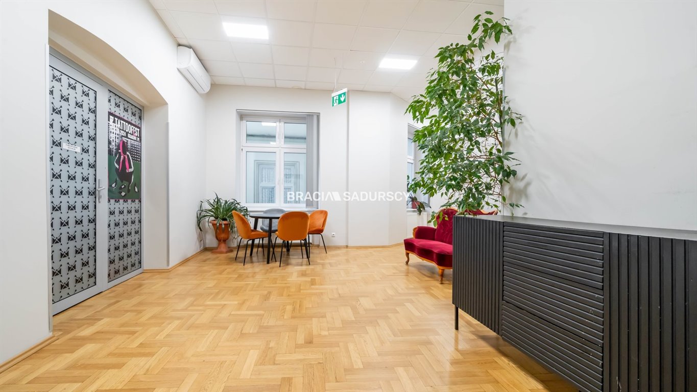 Lokal biurowy 303 m² przy ul. Karmelickiej w Krakowie - polecam! Kraków, Stare miasto , Stare Miasto, Czarnowiejska  303m2 Foto 1
