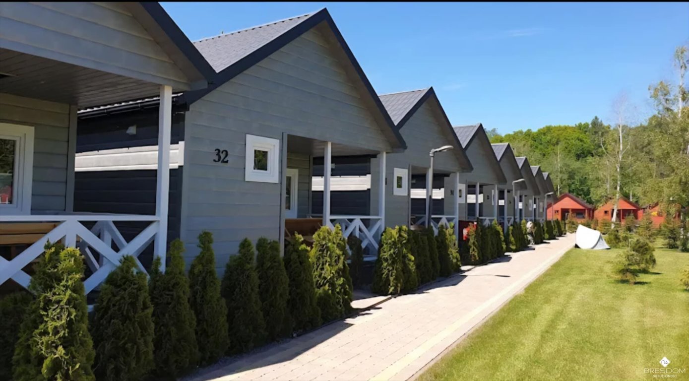 Ośrodek wypoczynkowy z 38 domkami, 350 m od morza Rusinowo, Calineczki  15 436m2 Foto 1