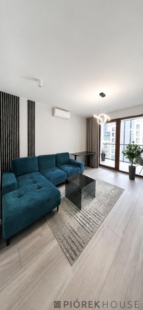 Gotowe do wprowadzenia 2-pokojowe mieszkanie z balkonem w centrum Warszawy Warszawa, Wola, Grzybowska  36m2 Foto 1